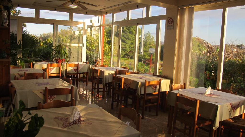 Paradiso Bed & Breakfast *