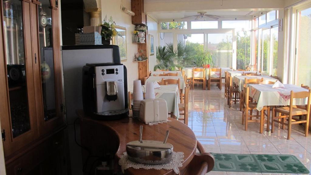 Paradiso Bed & Breakfast Grotte (Sicily)